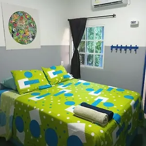 Hotelito La Aventura, Ac Private Wc Near The Old Town, No Tax Pensión